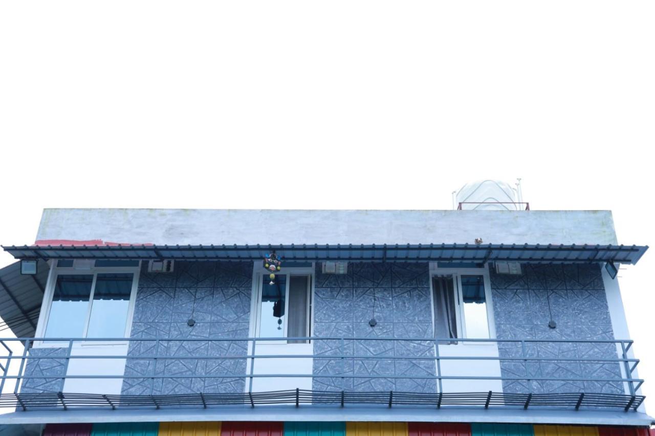 Hotel Hilltop Vālpārai Exteriér fotografie